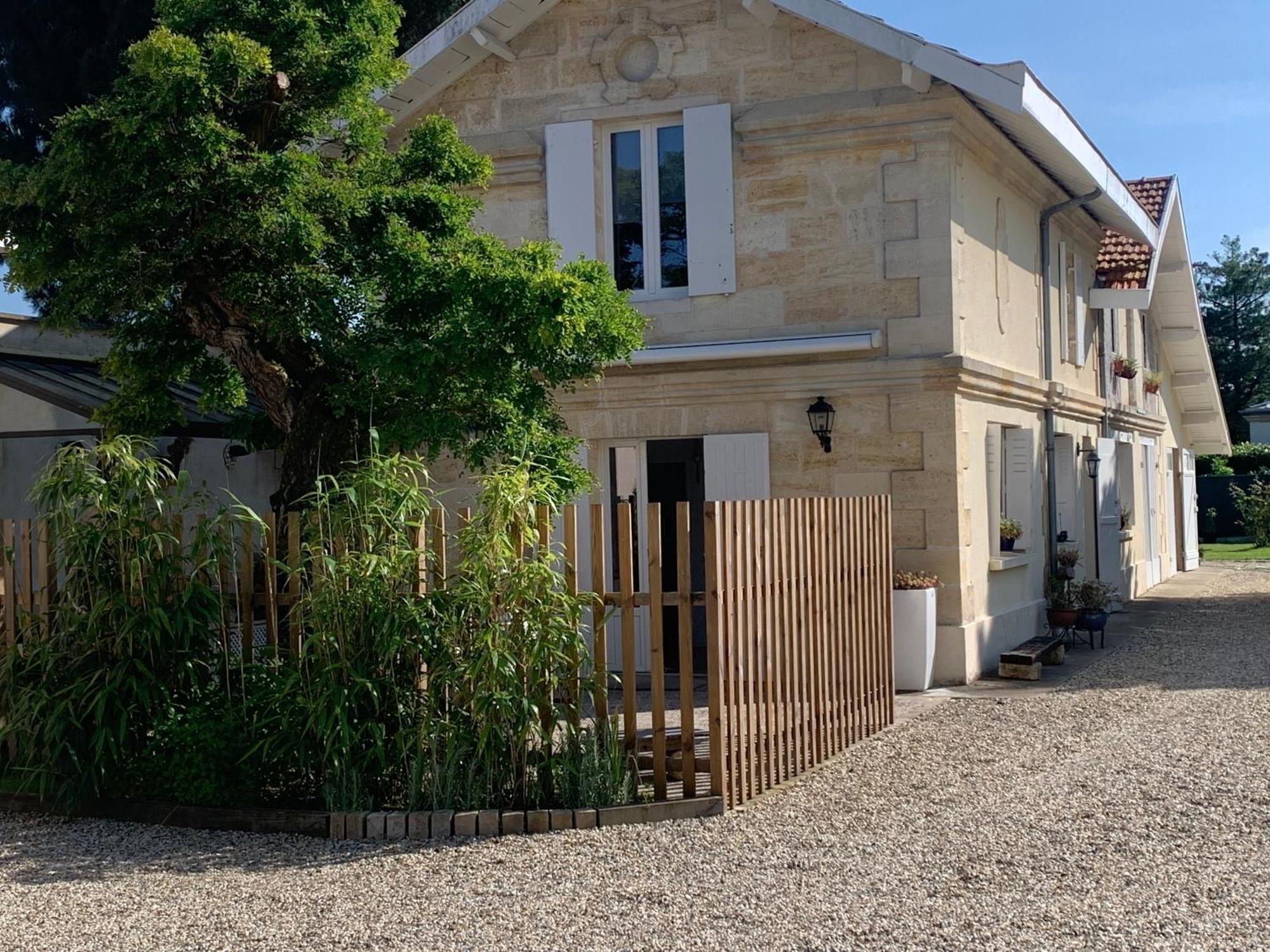 הוילה Ambares-et-Lagrave Batisse En Pierre XVII Siecle 115 M² Avec Terrasse מראה חיצוני תמונה